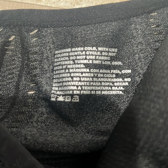 Avia black bra size Medium - Picture 4 of 5